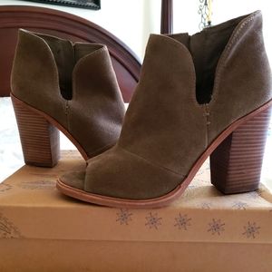 Open toe booties